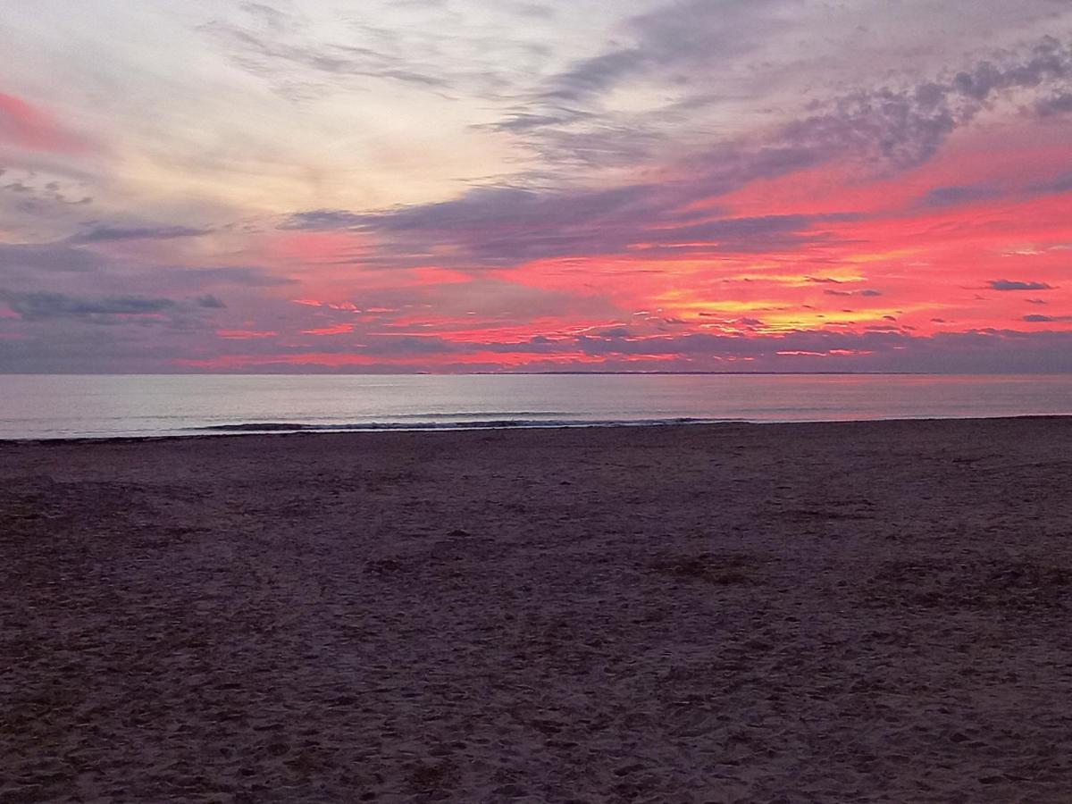 Appartement Spacieux Et Lumineux Secteur Petit Marche A 5 Min A Pied De La Plage 圣让-德蒙 外观 照片